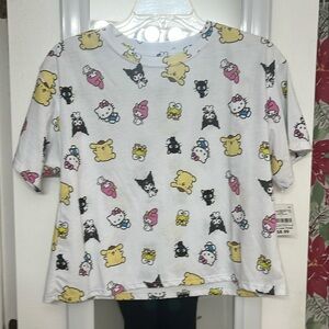 Juniors size large hello kitty shirt